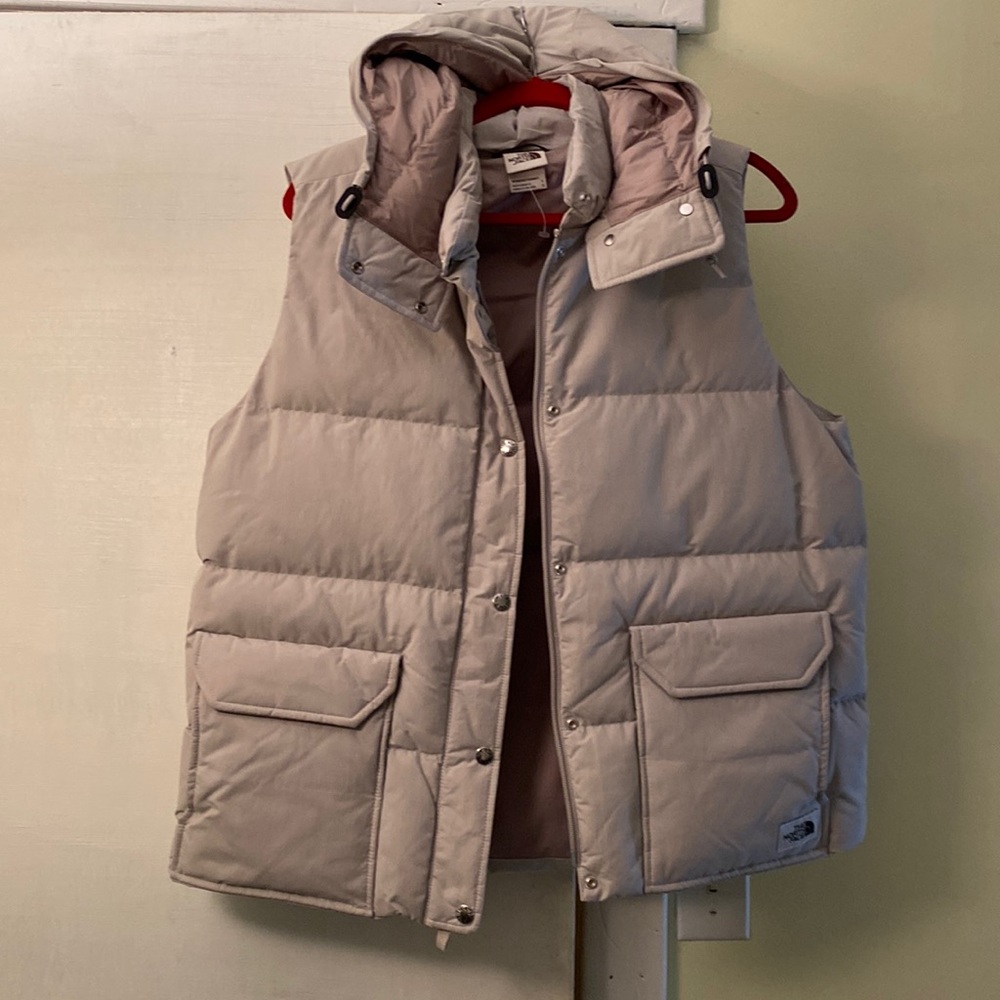 The North Face Down Hooded Logo Double Zip Vest New With Tags